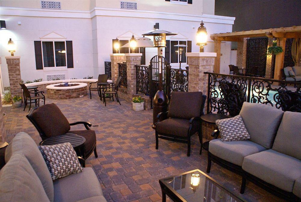 Candlewood Suites Mobile-Downtown By Ihg Ресторан фото